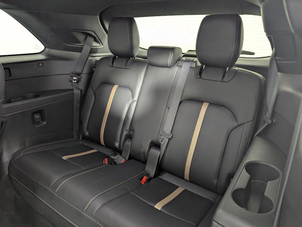 Used 2024 MAZDA CX-90 Plug-In Hybrid w/ Premium Plus image 19