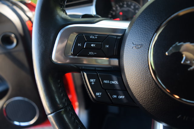 Used 2021 Ford Mustang Premium RWD image 6