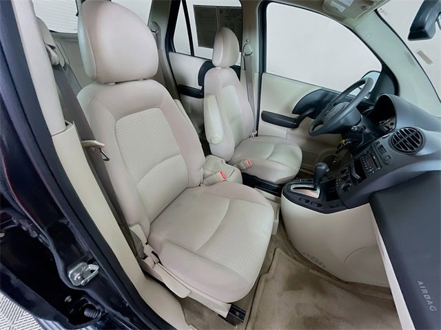 Used 2005 Saturn Vue 2WD w/ Appearance Pkg image 28