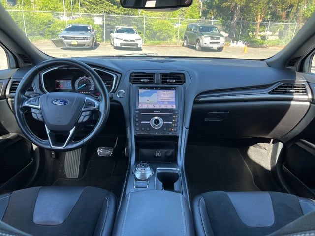 Used 2019 Ford Fusion Sport AWD/4WD image 9