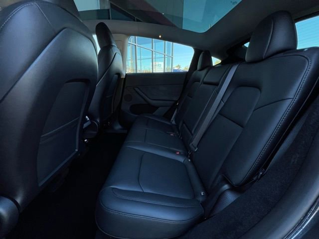 Used 2024 Tesla Model Y Long Range image 11