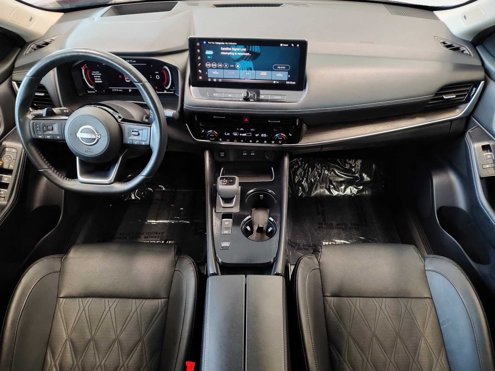 Certified 2024 Nissan Rogue Platinum w/ Platinum Premium Package FWD image 3