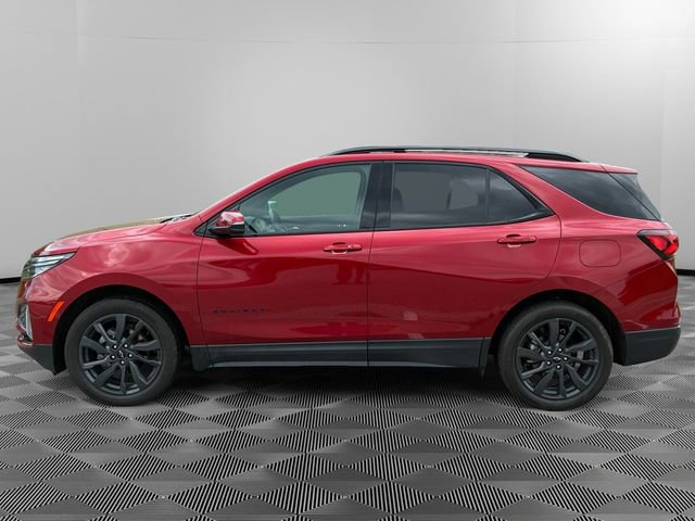 Certified 2022 Chevrolet Equinox RS w/ RS Leather Package AWD/4WD image 2