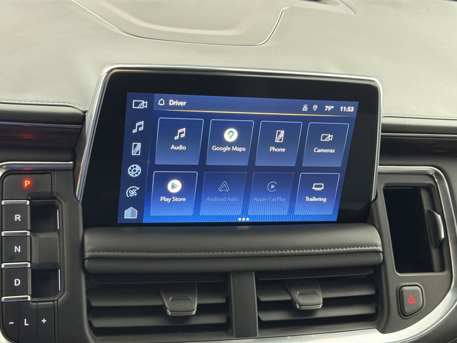 Used 2022 Chevrolet Tahoe Z71 w/ Luxury Package image 20