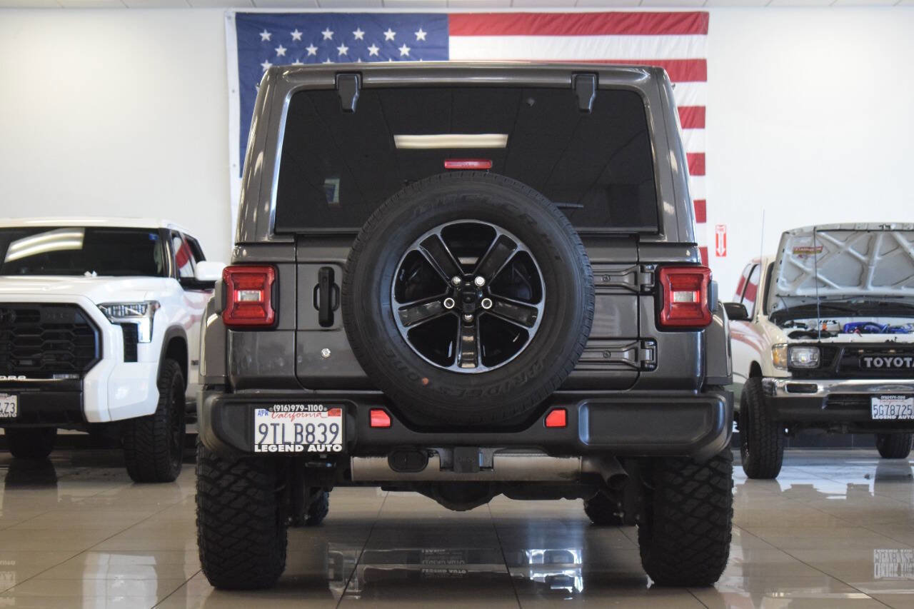 Used 2020 Jeep Wrangler Unlimited Sahara image 29