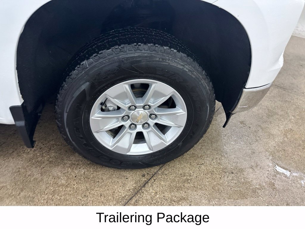 Used 2022 Chevrolet Silverado 1500 LT AWD/4WD image 16