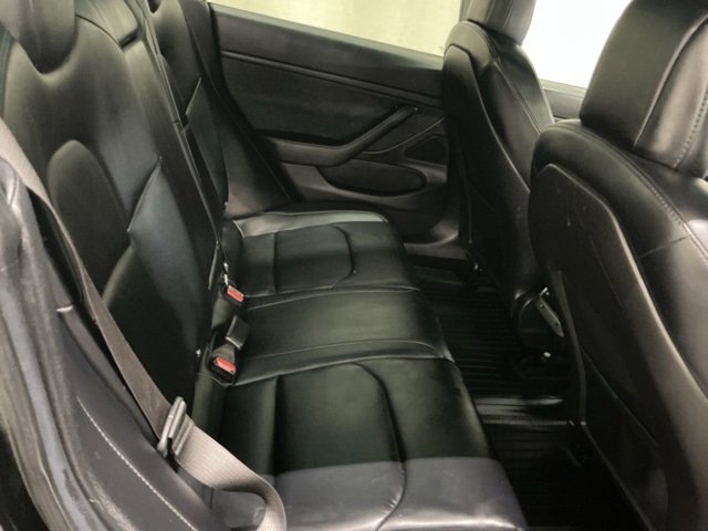 Used 2018 Tesla Model 3 Mid Range image 16