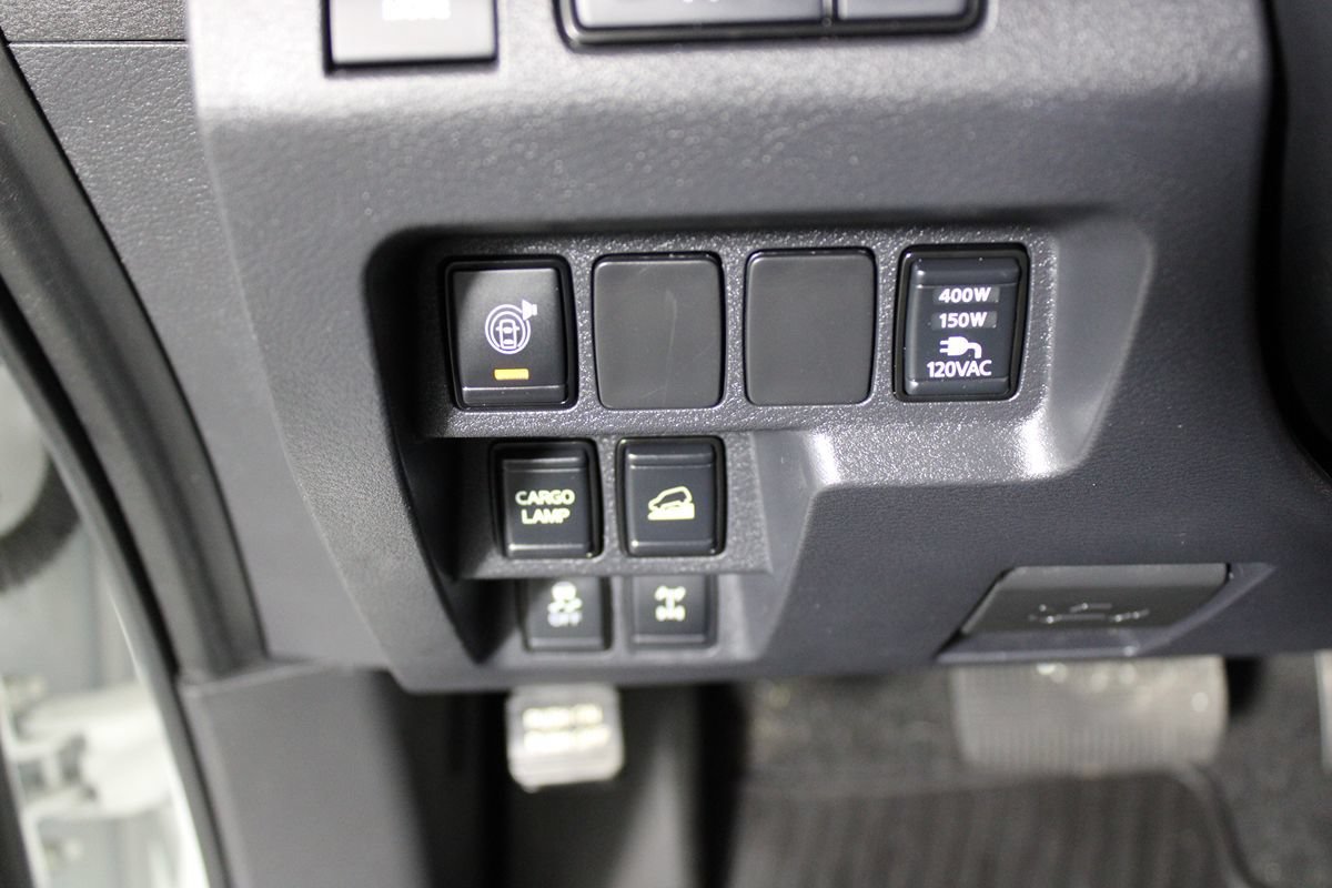 Used 2023 Nissan Frontier PRO-4X w/ Pro-4X Premium Package AWD/4WD image 32