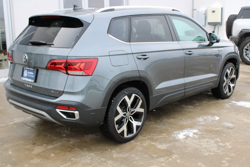 Certified 2022 Volkswagen Taos SEL image 6