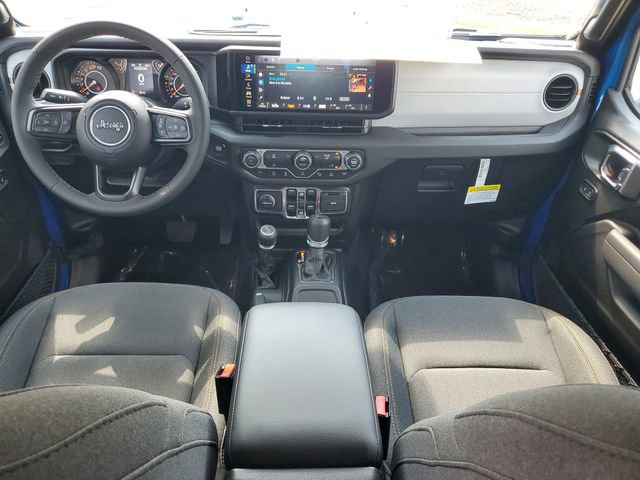 New 2025 Jeep Gladiator Sport AWD/4WD image 16