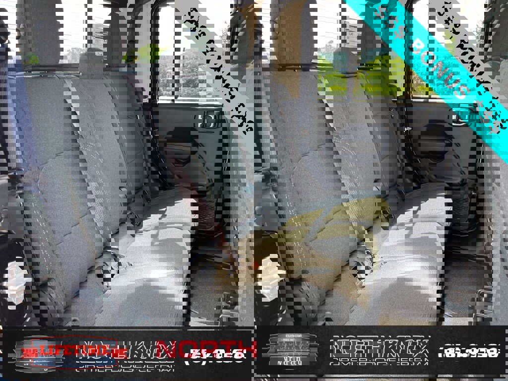 New 2025 Jeep Gladiator Sport image 24