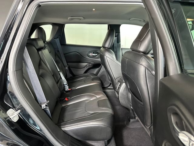 Used 2023 Jeep Cherokee Altitude Lux AWD/4WD image 27