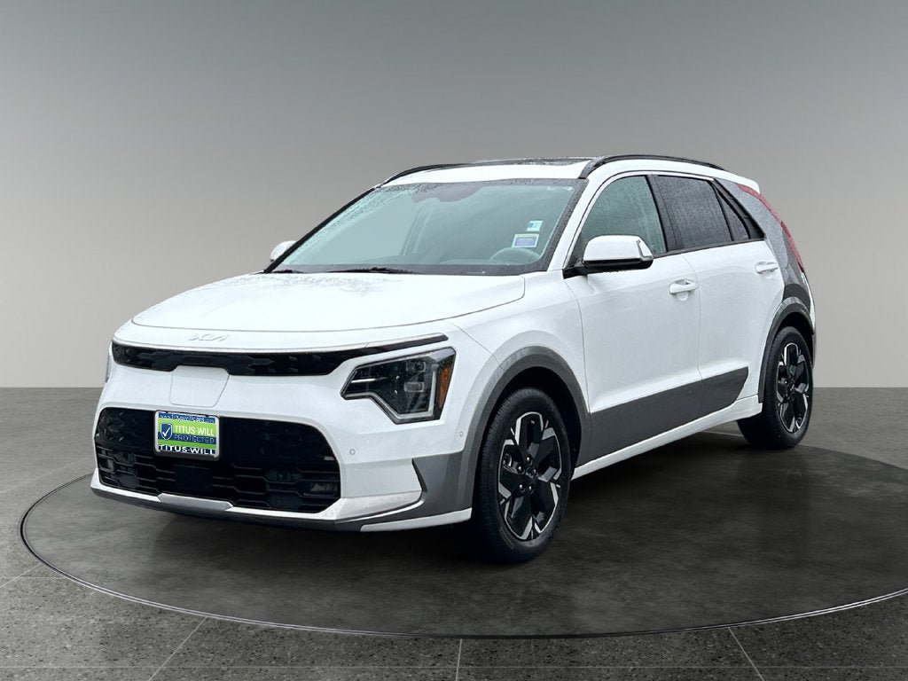 Used 2023 Kia Niro Wave FWD image 4