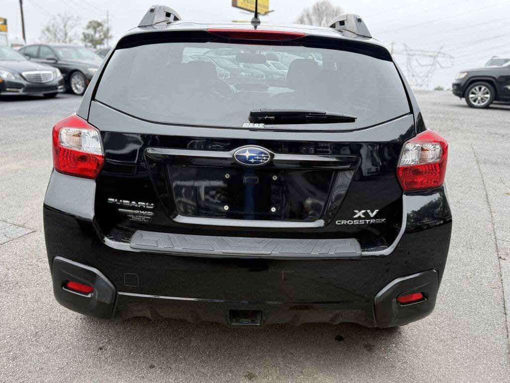 Used 2015 Subaru Crosstrek 2.0i Premium w/ Moonroof Package AWD/4WD image 2