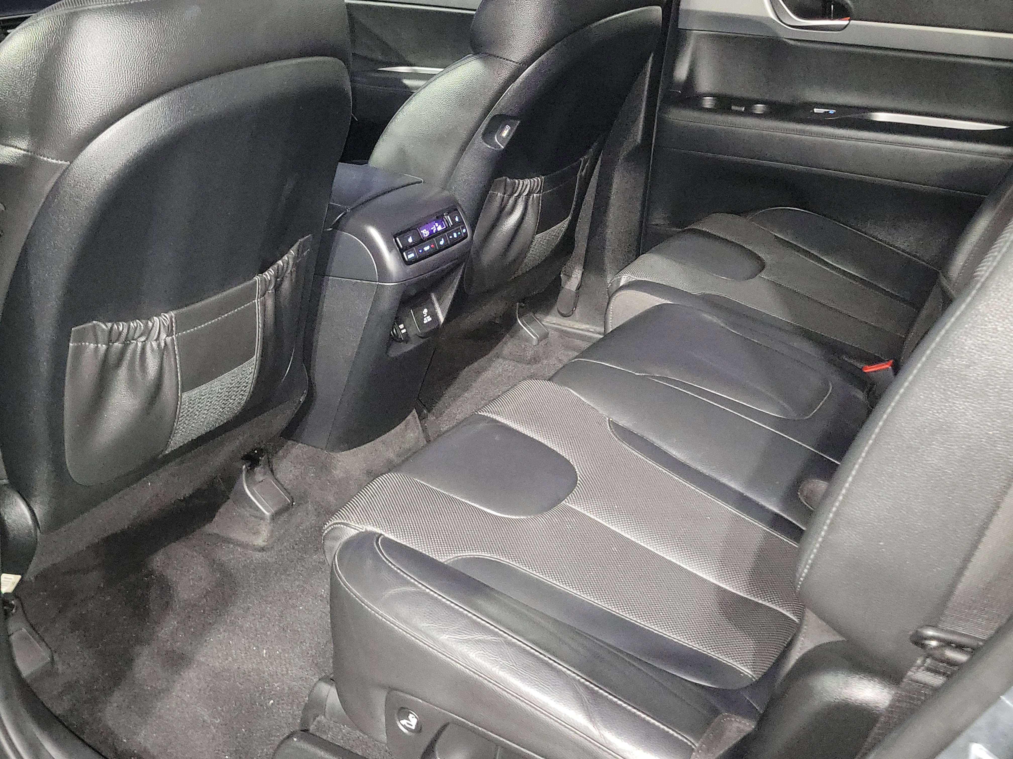 Used 2022 Hyundai Palisade SEL w/ 8P Bench Seat Package image 22