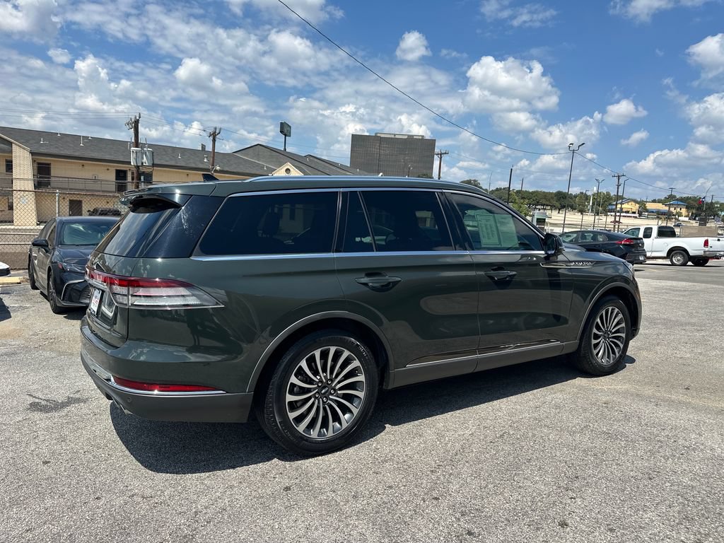 Used 2022 Lincoln Aviator Reserve w/ Elements Package Plus RWD image 3