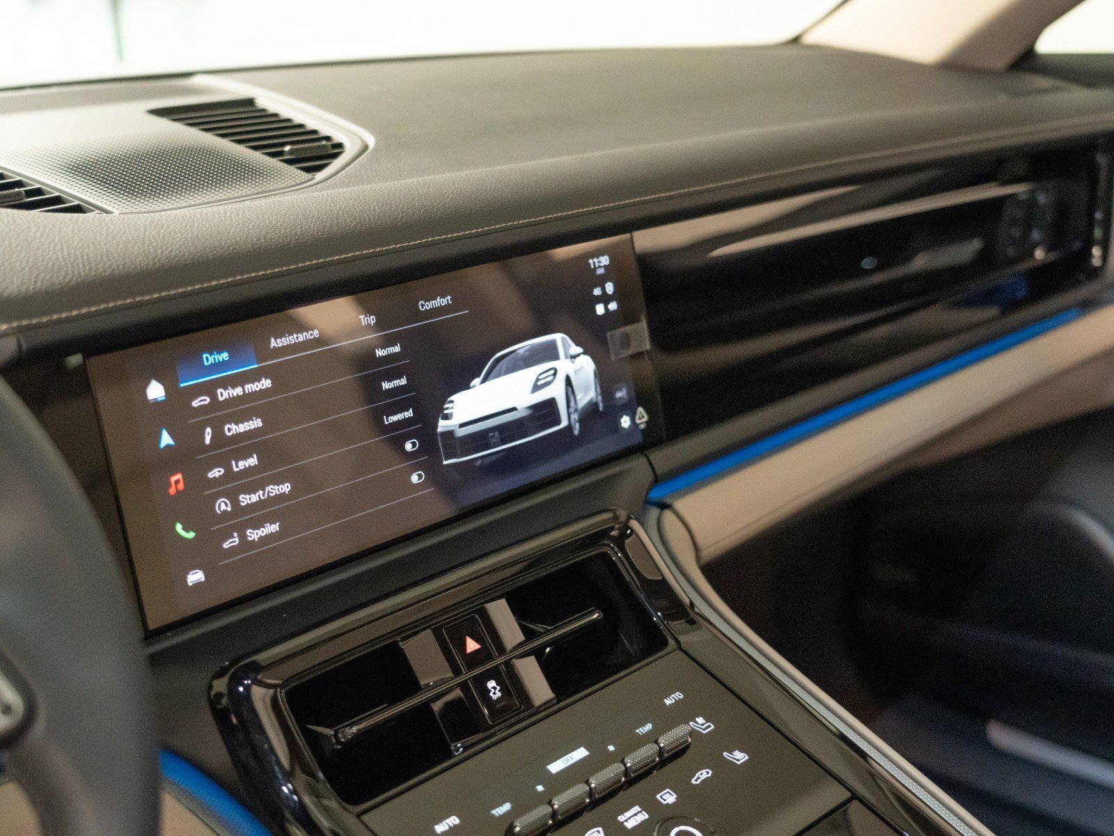 New 2026 Porsche Panamera 4 AWD/4WD image 20
