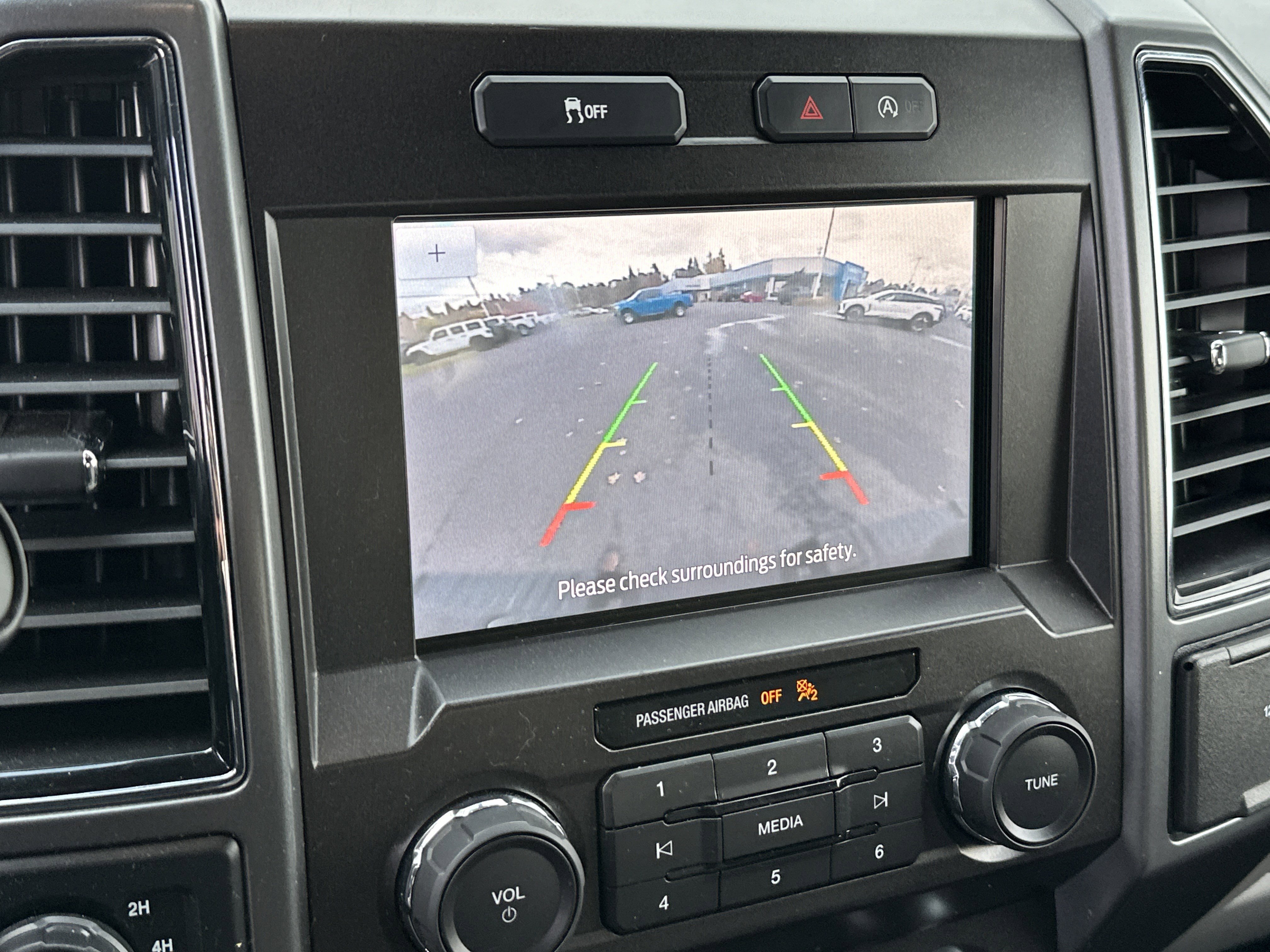 Used 2019 Ford F150 XLT image 22