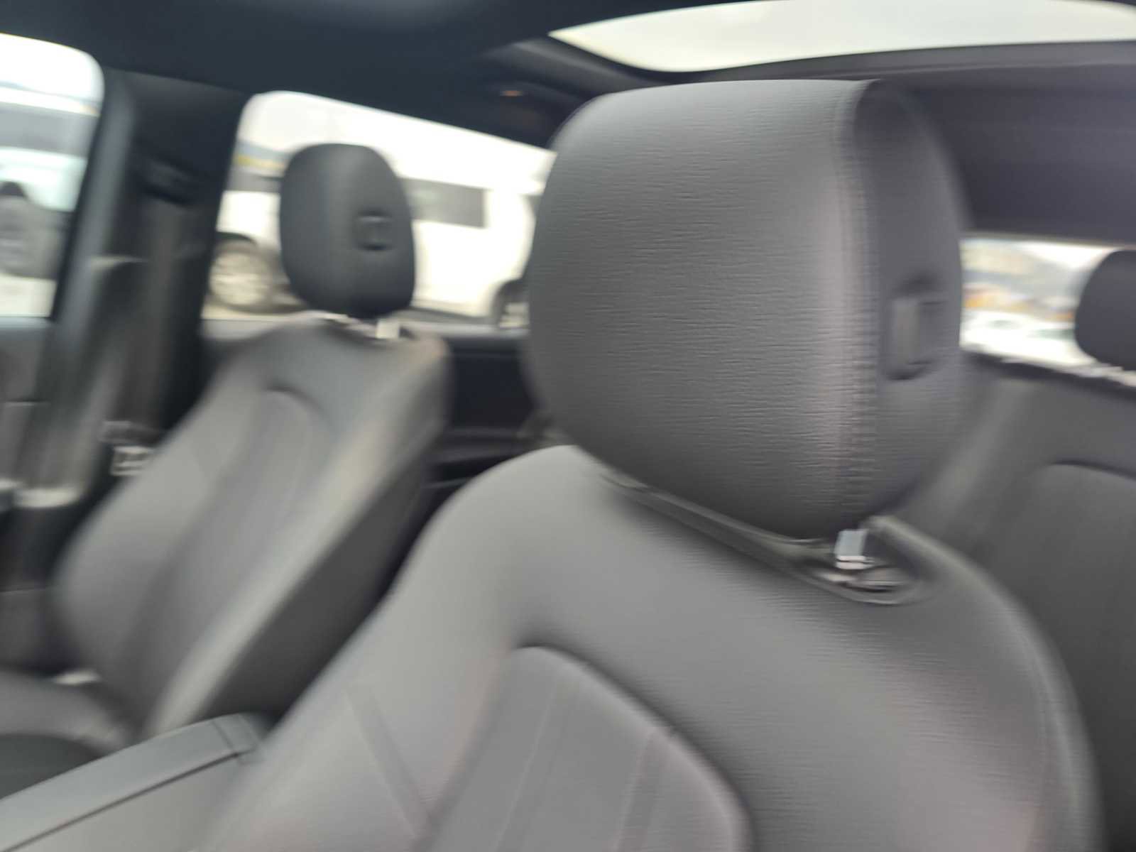 Used 2024 Mercedes-Benz GLB 250 image 26