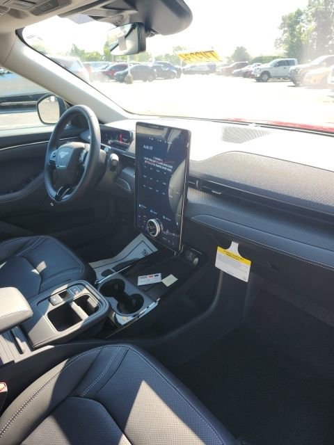 New 2025 Ford Mustang Mach-E Premium image 20