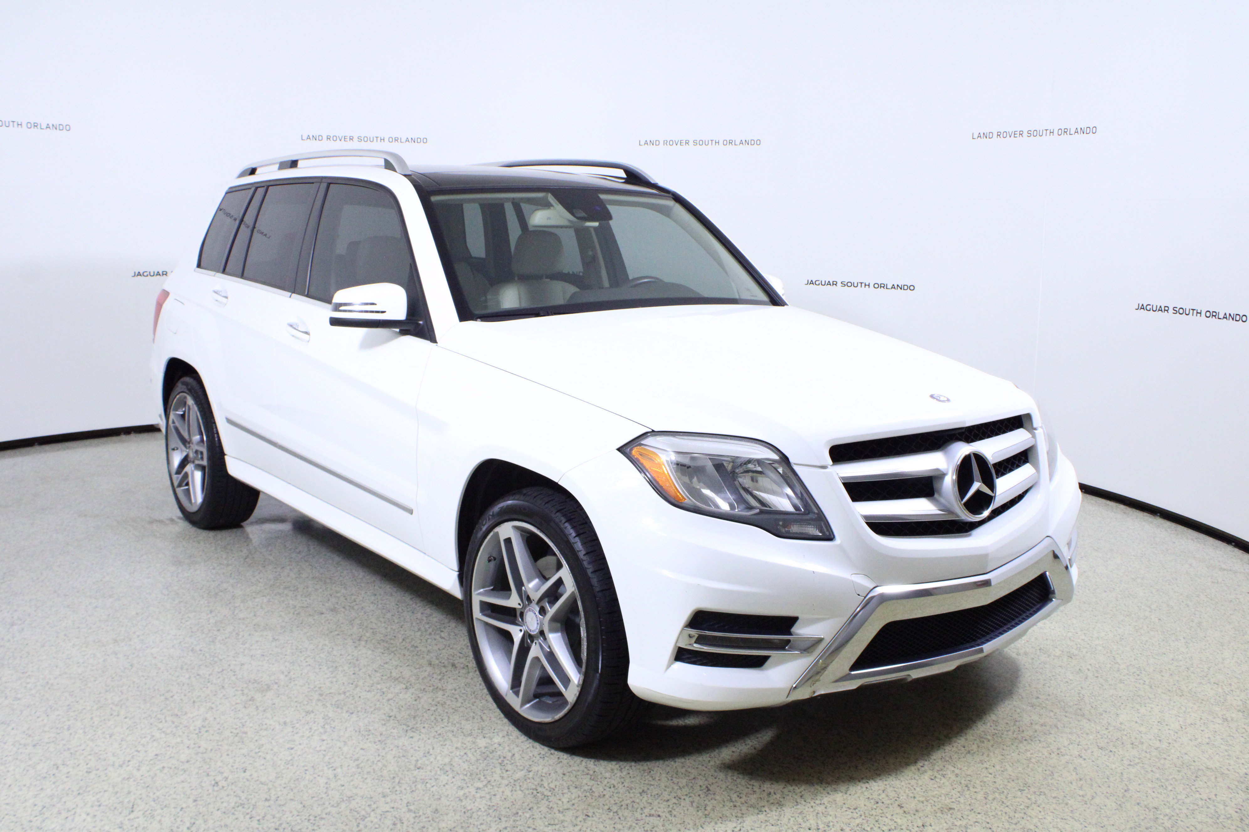 Used 2014 Mercedes-Benz GLK 350 2WD image 3