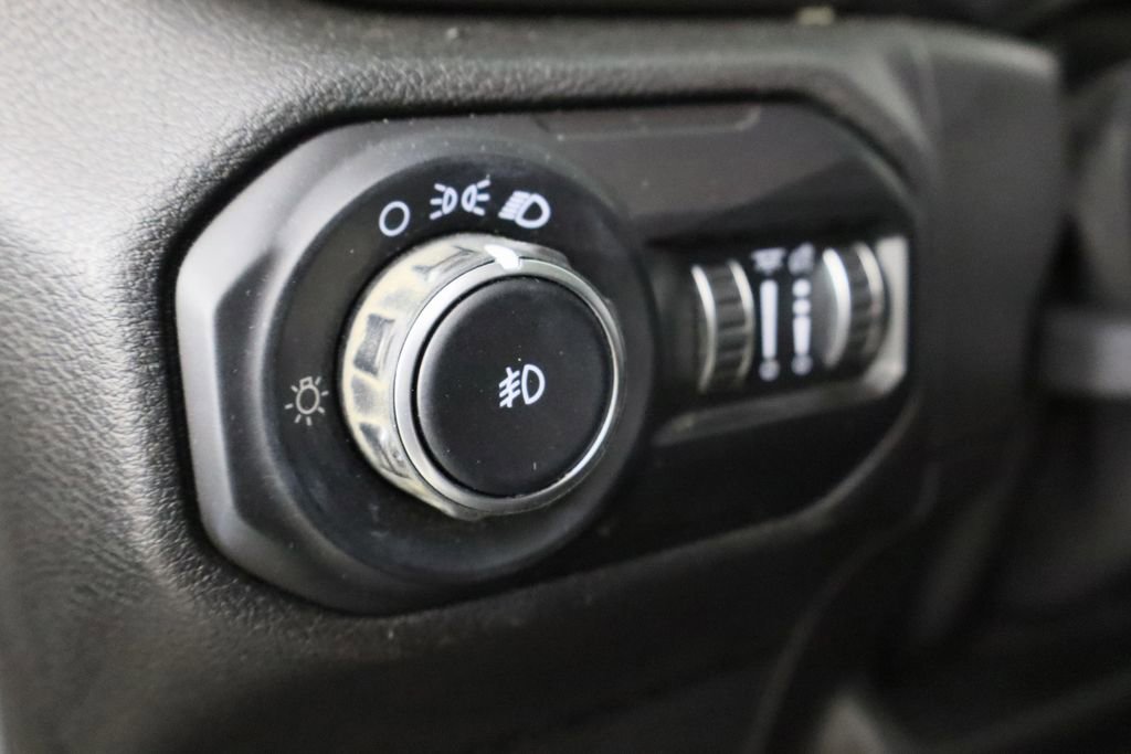 Used 2020 Jeep Wrangler Unlimited Sport image 22