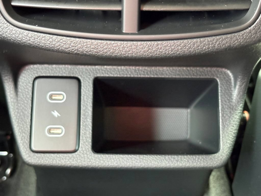 New 2026 Kia Seltos S FWD image 16