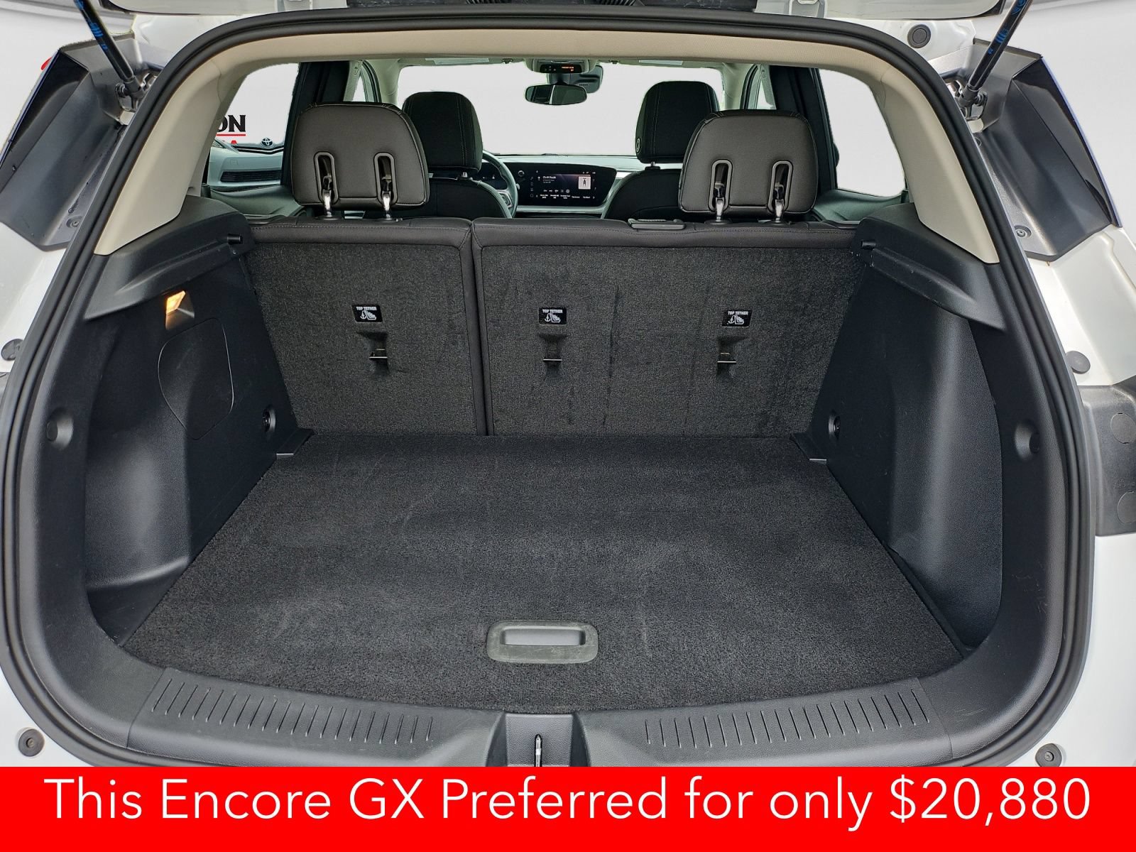 Used 2025 Buick Encore GX Preferred FWD image 19