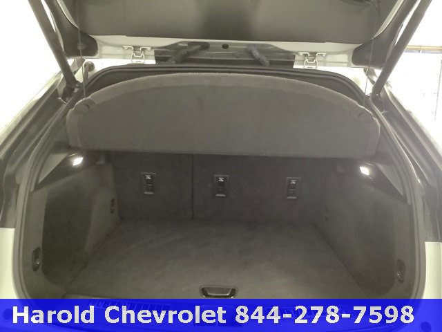 Used 2022 Cadillac XT4 Sport image 5