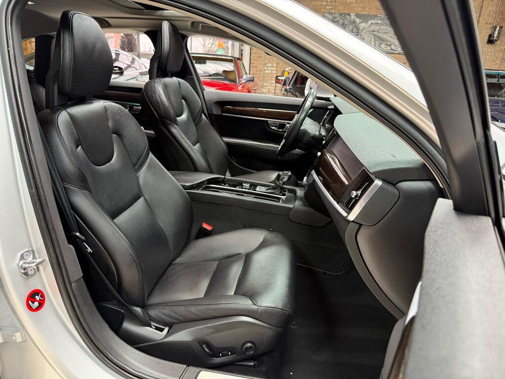 Used 2017 Volvo S90 T6 Momentum w/ Vision Package AWD/4WD image 27