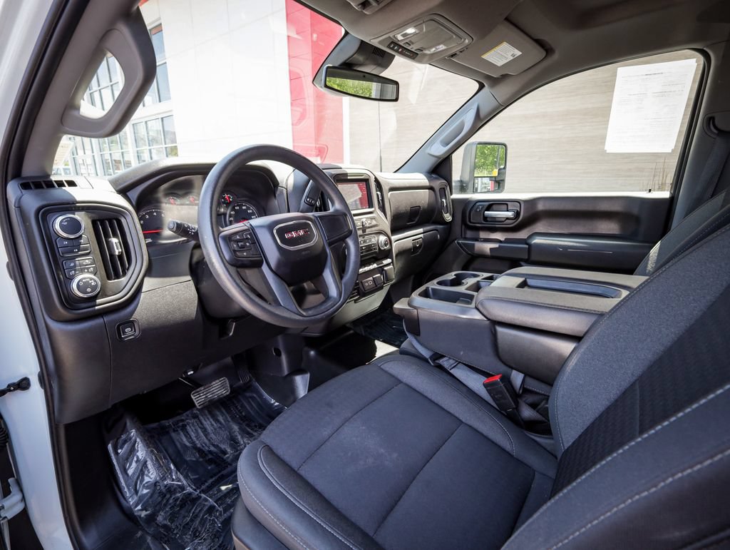 Used 2024 GMC Sierra 2500 Pro w/ 1SA Pro Safety Plus Package AWD/4WD image 12
