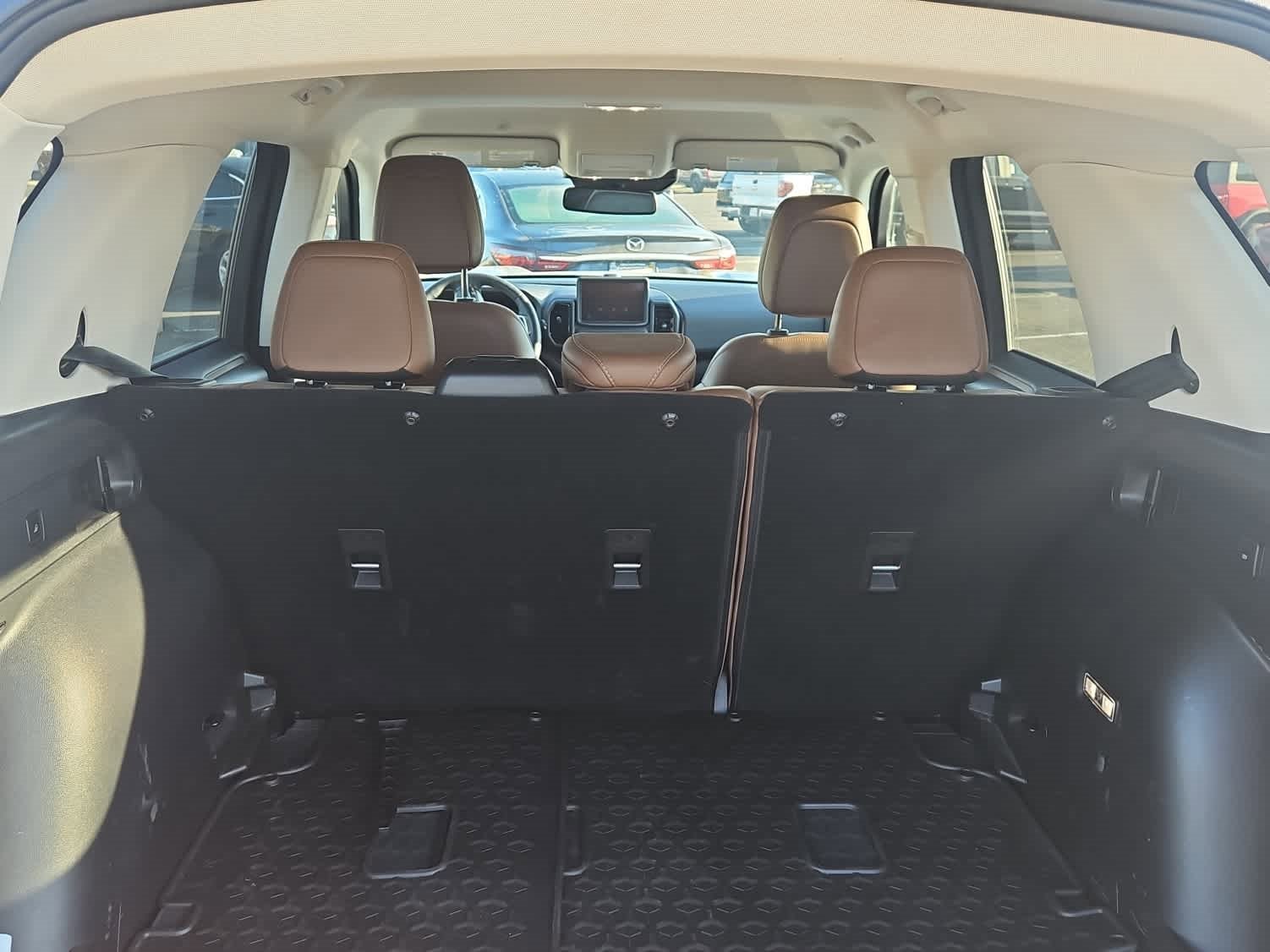 Used 2024 Ford Bronco Sport Outer Banks w/ Topo Graphic Package image 8