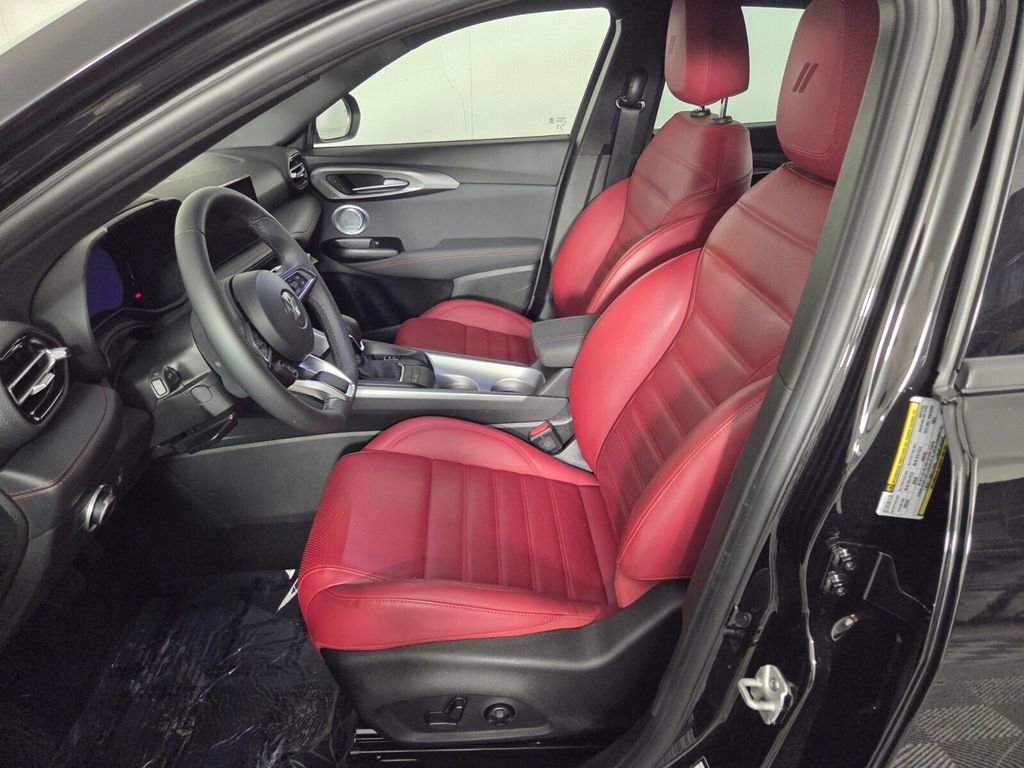 Certified 2025 Dodge Hornet GT Plus w/ GT Plus Package image 12