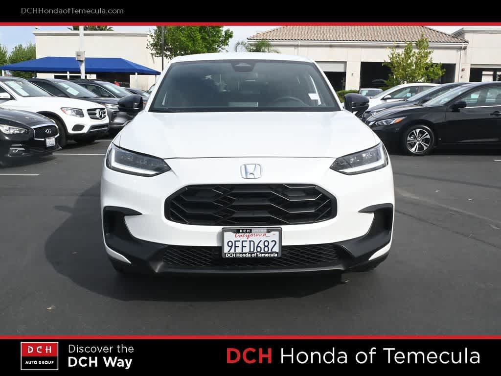 Used 2023 Honda HR-V Sport image 2