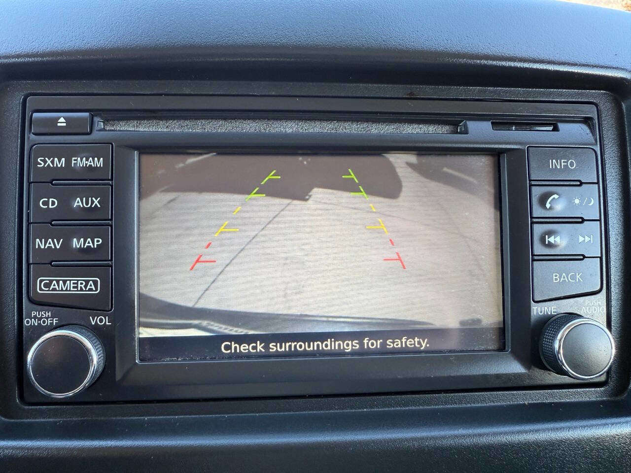 Used 2017 Chevrolet City Express LT w/ Technology Package image 34