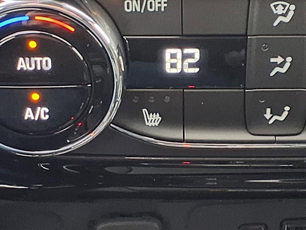 New 2026 Chevrolet Trax RS w/ Sunroof Package image 16