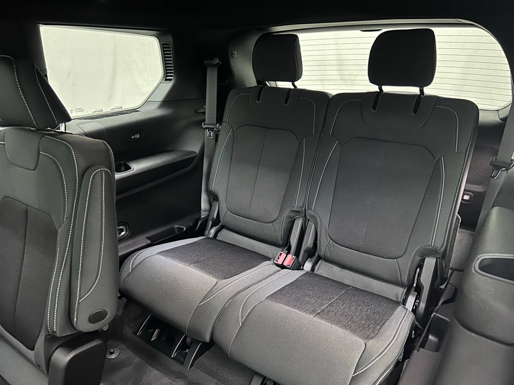 New 2026 Jeep Grand Cherokee L 4WD image 13