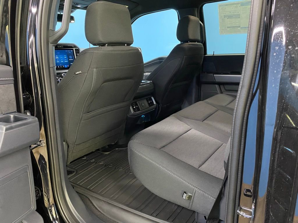 New 2025 Ford F150 XLT w/ Equipment Group 302A MID image 30