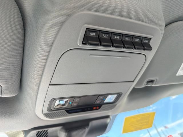 New 2026 Ford F350 XL AWD/4WD image 17