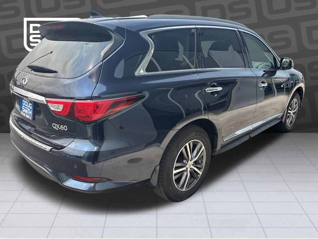 Used 2016 INFINITI QX60 Luxe w/ Premium Plus Package AWD/4WD image 4