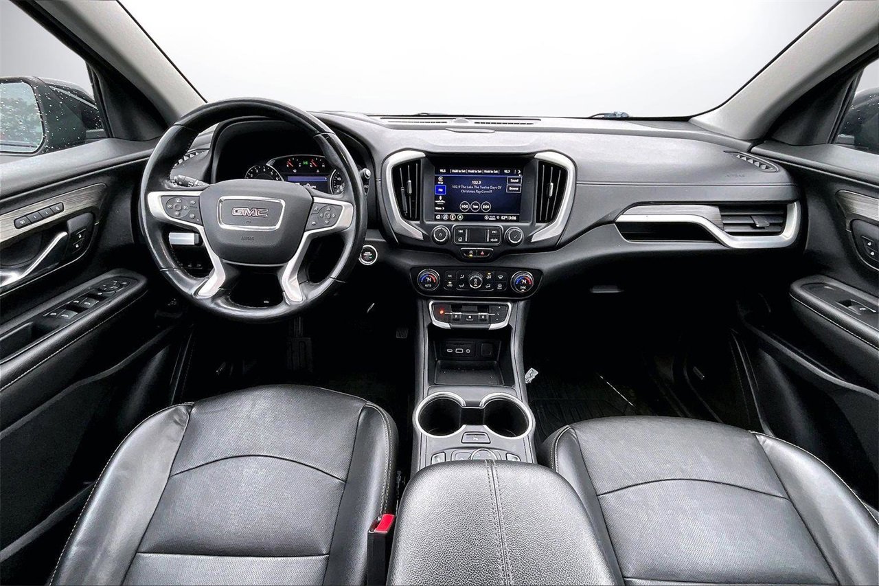 Used 2022 GMC Terrain SLT w/ Infotainment Package II image 14