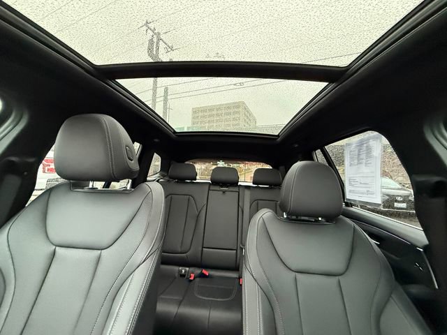Used 2023 BMW X3 xDrive30i w/ Premium Package image 26
