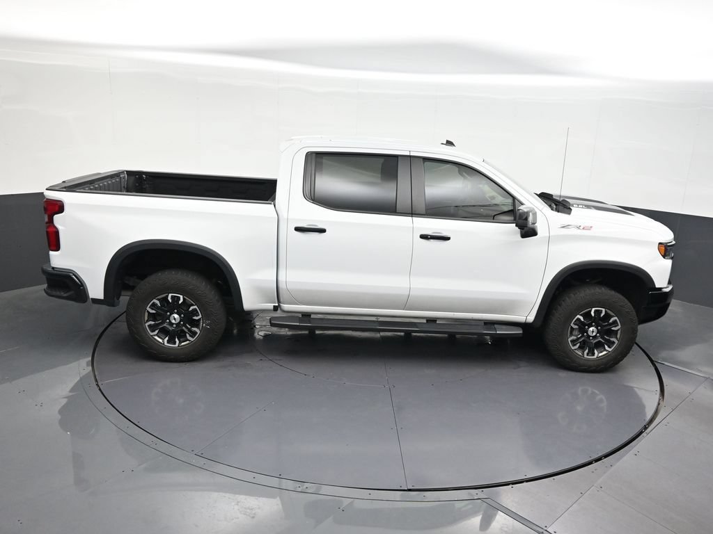Used 2024 Chevrolet Silverado 1500 ZR2 w/ Technology Package AWD/4WD image 21