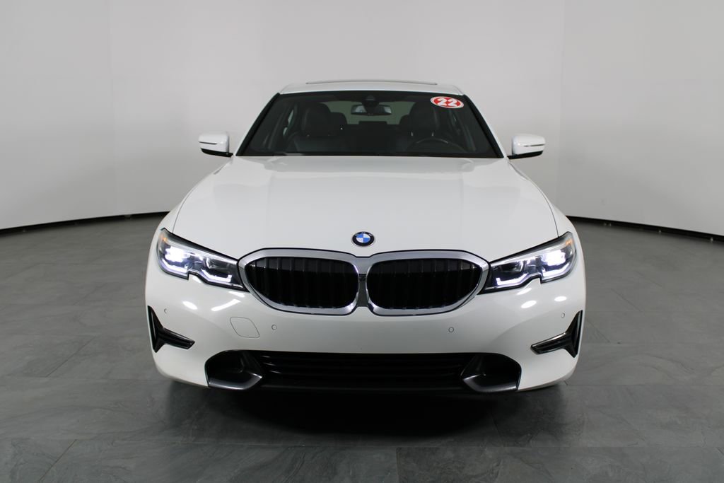 Used 2022 BMW 330i Sedan image 13
