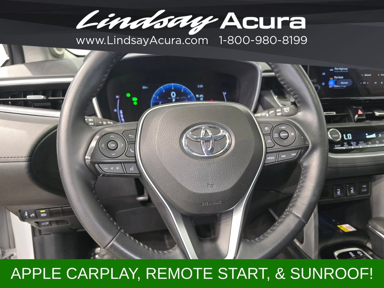 Used 2023 Toyota Corolla Cross XLE w/ Convenience Package AWD/4WD image 16