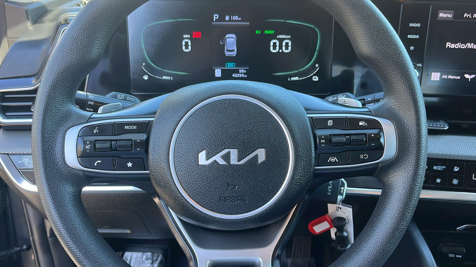 Used 2023 Kia Sportage LX AWD/4WD image 11