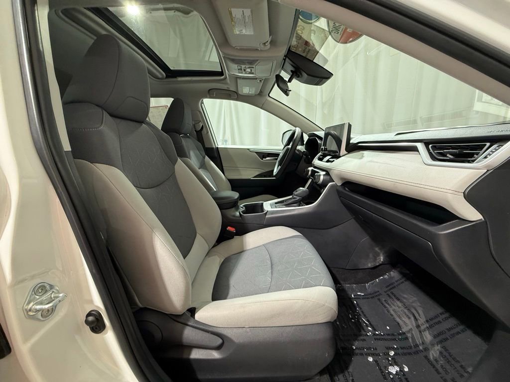 Certified 2023 Toyota RAV4 XLE w/ Convenience Package image 23
