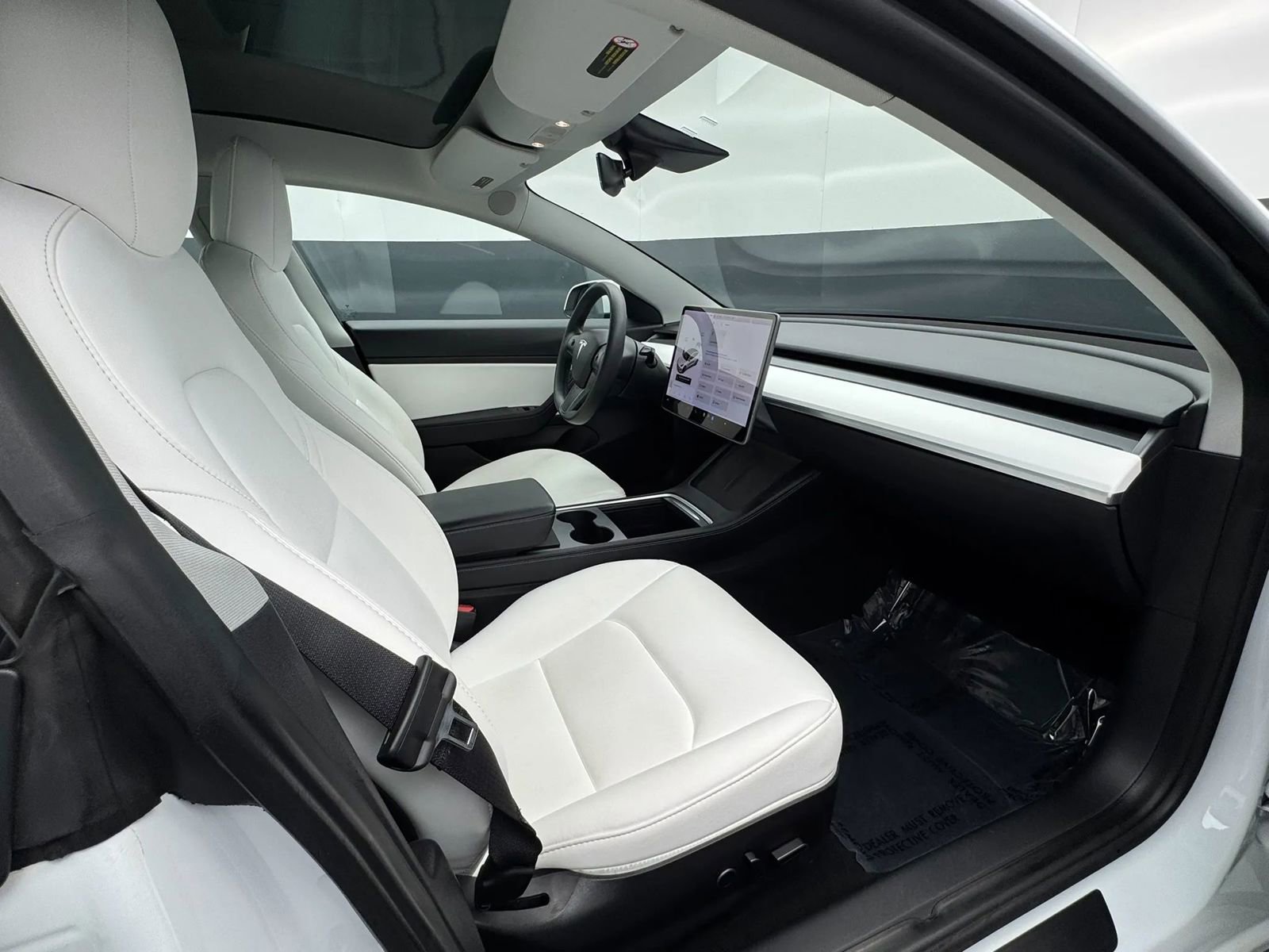 Used 2021 Tesla Model 3 Standard Range Plus image 30