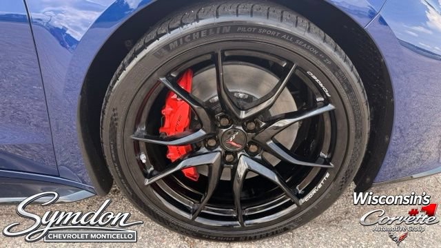 New 2027 Chevrolet Corvette Grand Sport w/ Stealth Interior Trim Package RWD image 13