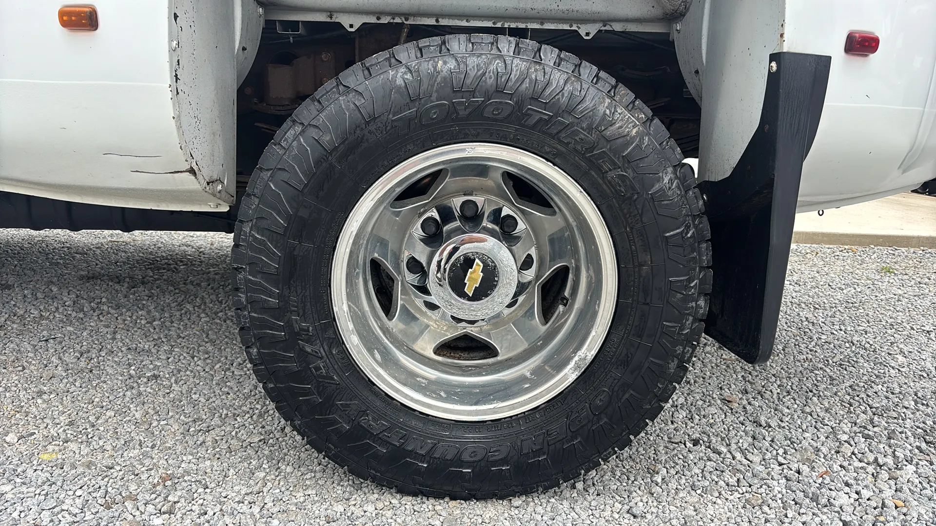 Used 2015 Chevrolet Silverado 3500 High Country w/ Duramax Plus Package AWD/4WD image 2